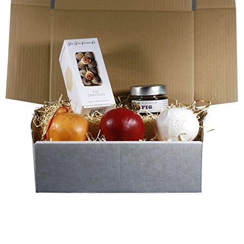 Lancashire Cheddar Bomb Hamper with Fig Puree and Fig Crackers