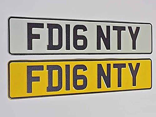 Front and Rear 3D Embossed White x 1 and Yellow x 1 Show Carbon Fibre Characters &amp; Border Reflective Oblong Car Number Plates