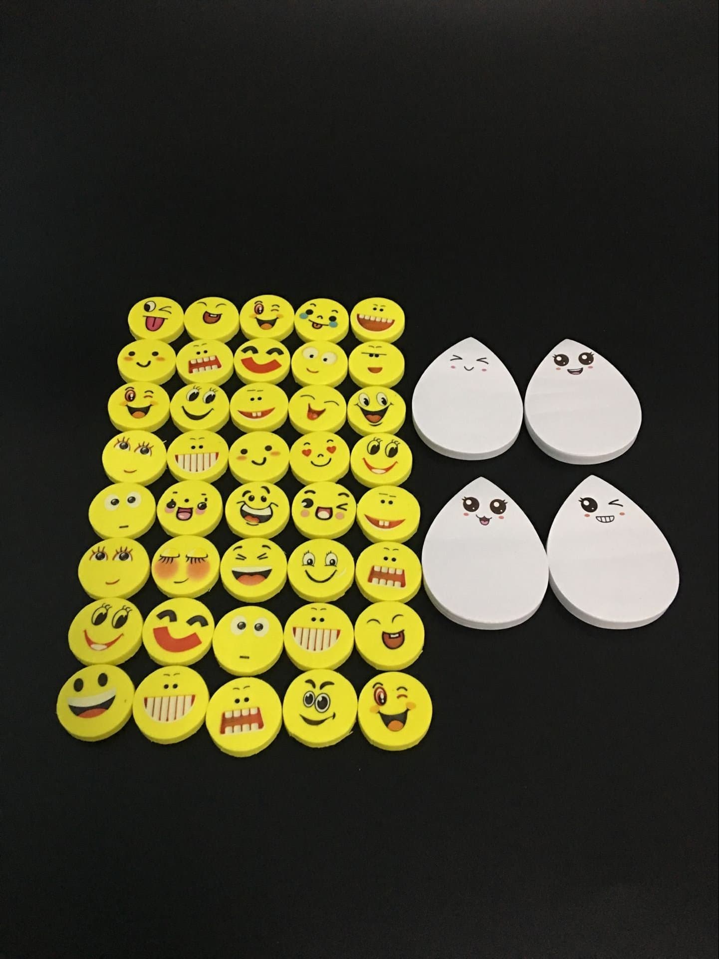 TSACTE 40PCS Emoji Pencil Erasers and 4-Pack Sticky Note Cute Emoji Water Drops Shape Schoolboy Stationer for Kindergarten prizes and Child’s Gift