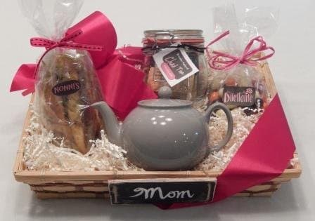 English Tea Gift Basket (Pastel Grey)