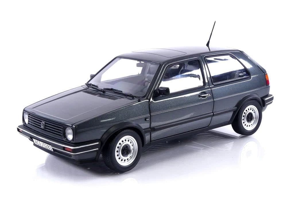 1:18 VW Golf CL 1988 - Grey Metallic