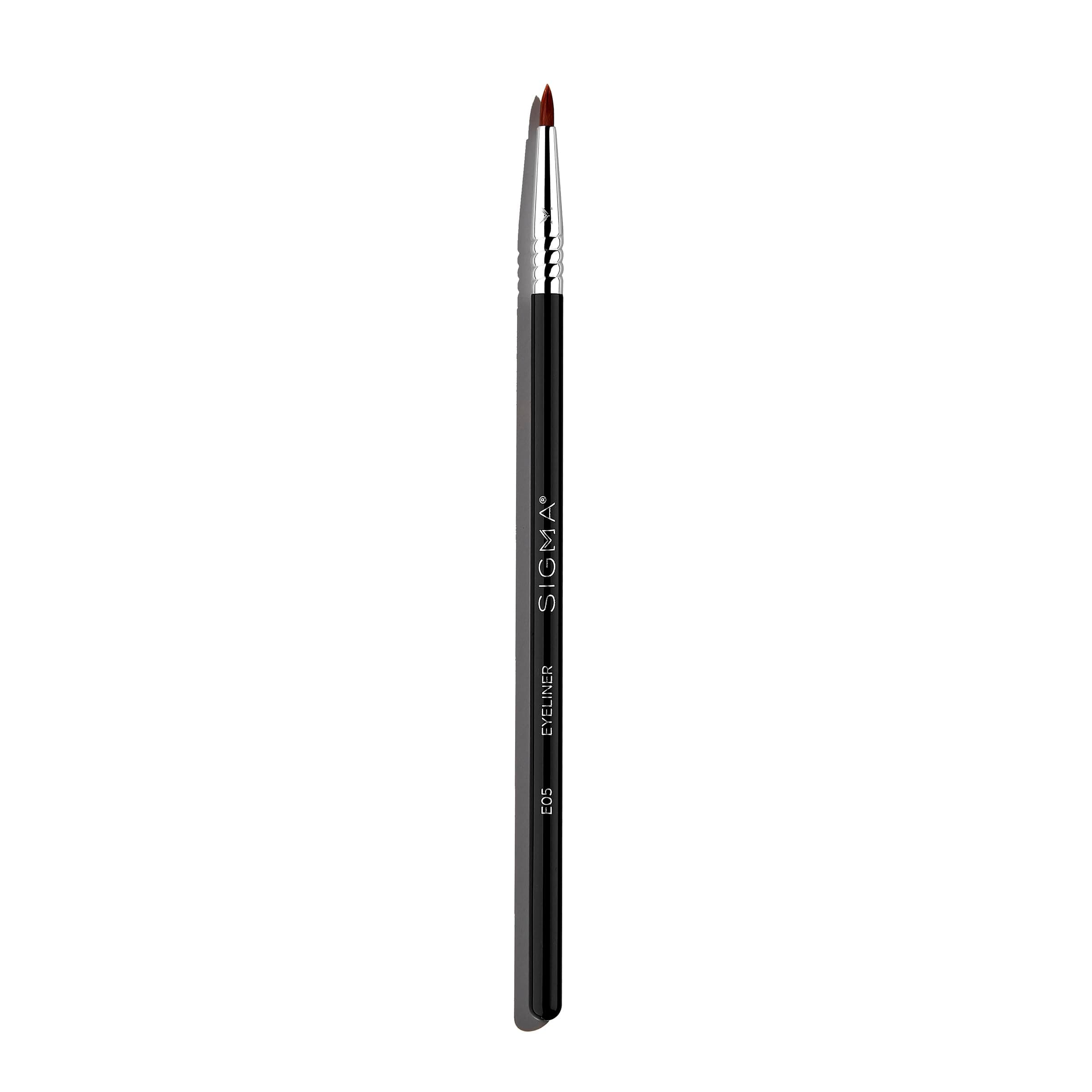 E05 Eye Liner Brush – Thin Eyeliner Brush with a Fine, Tapered Tip for Precise Application of Gel or Liquid Eyeliner Along Lash Lines, Skin-Safe Eyeliner Makeup Brush