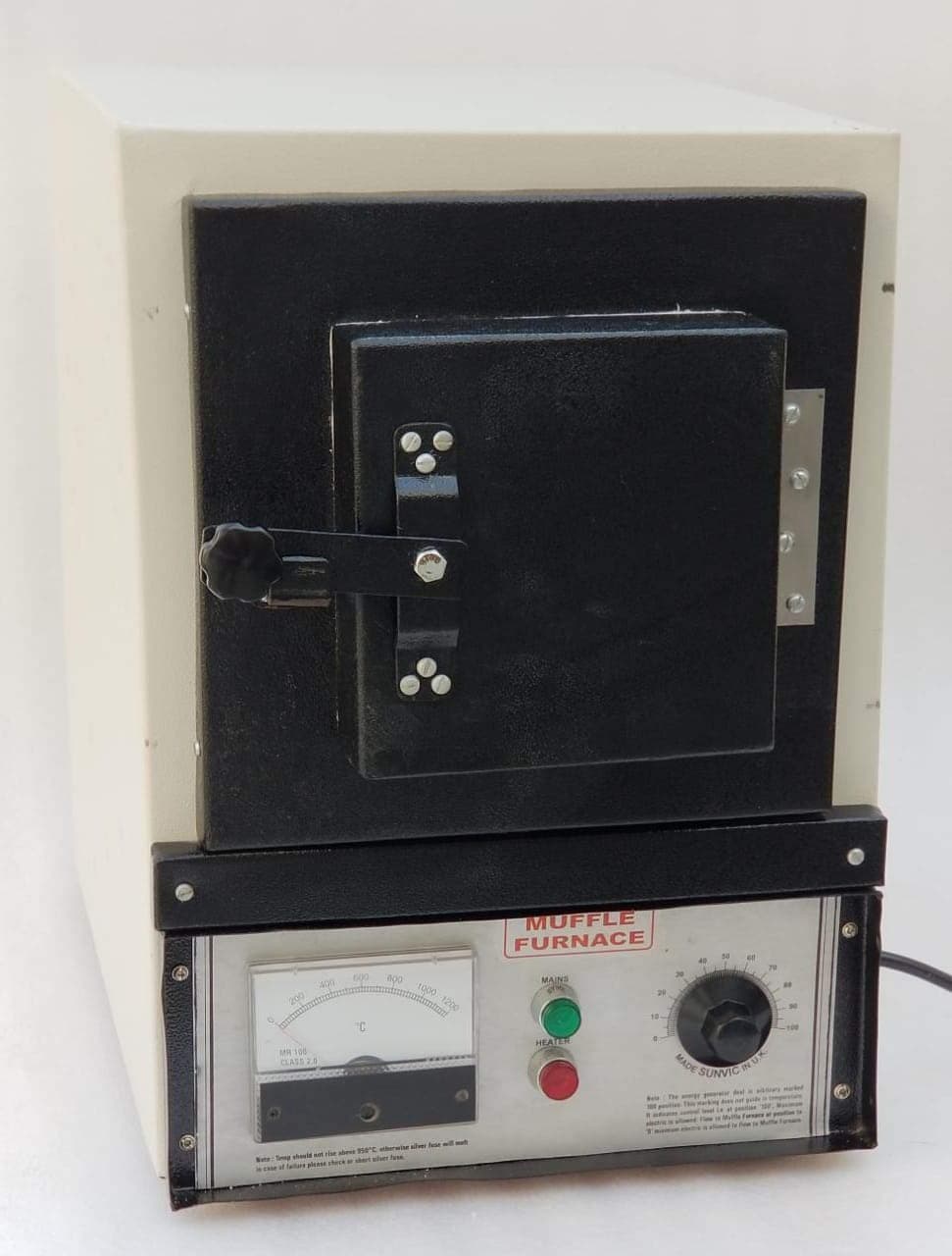 Yantra Analog Muffle Furnace Rectangular Lab Science Heating Equipment 220V Max Temp 900 Degree Celcius