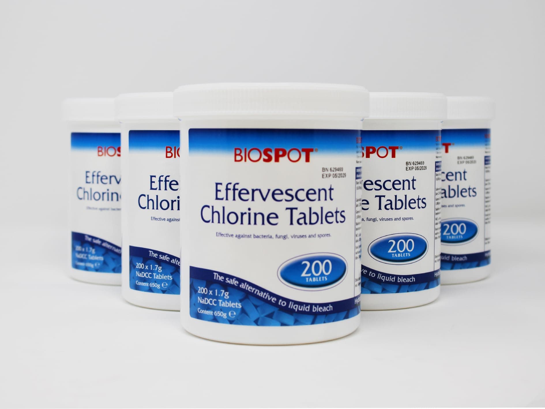 Effervescent Chlorine Tablets | 200 Tablets per Pot | 18mm Diameter | 1.7g NaDCC | Fast Dissolving in Under 5 Minutes | Long Shelf Life of 5 Years
