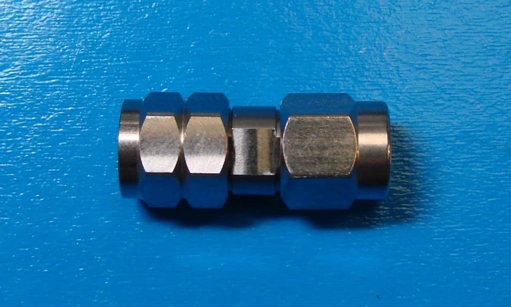 2.92mm (m) to 2.4mm (m) DC-40GHz Adapter A292M240M