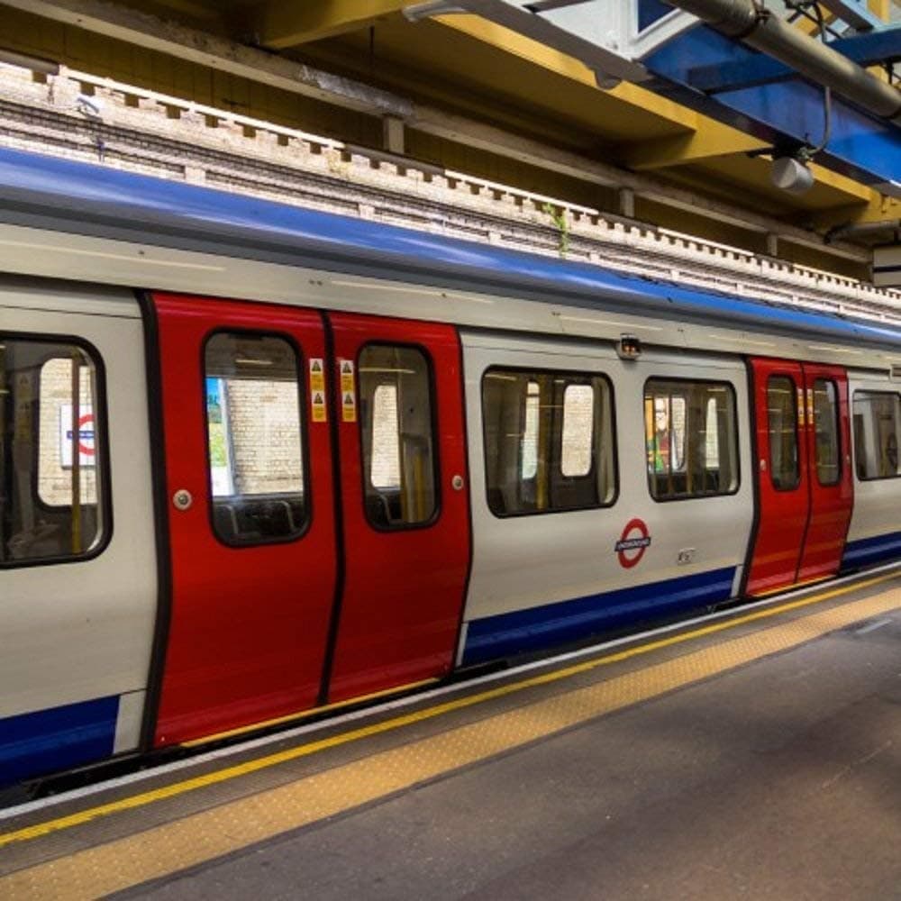 London Underground Train Greeting with Sound