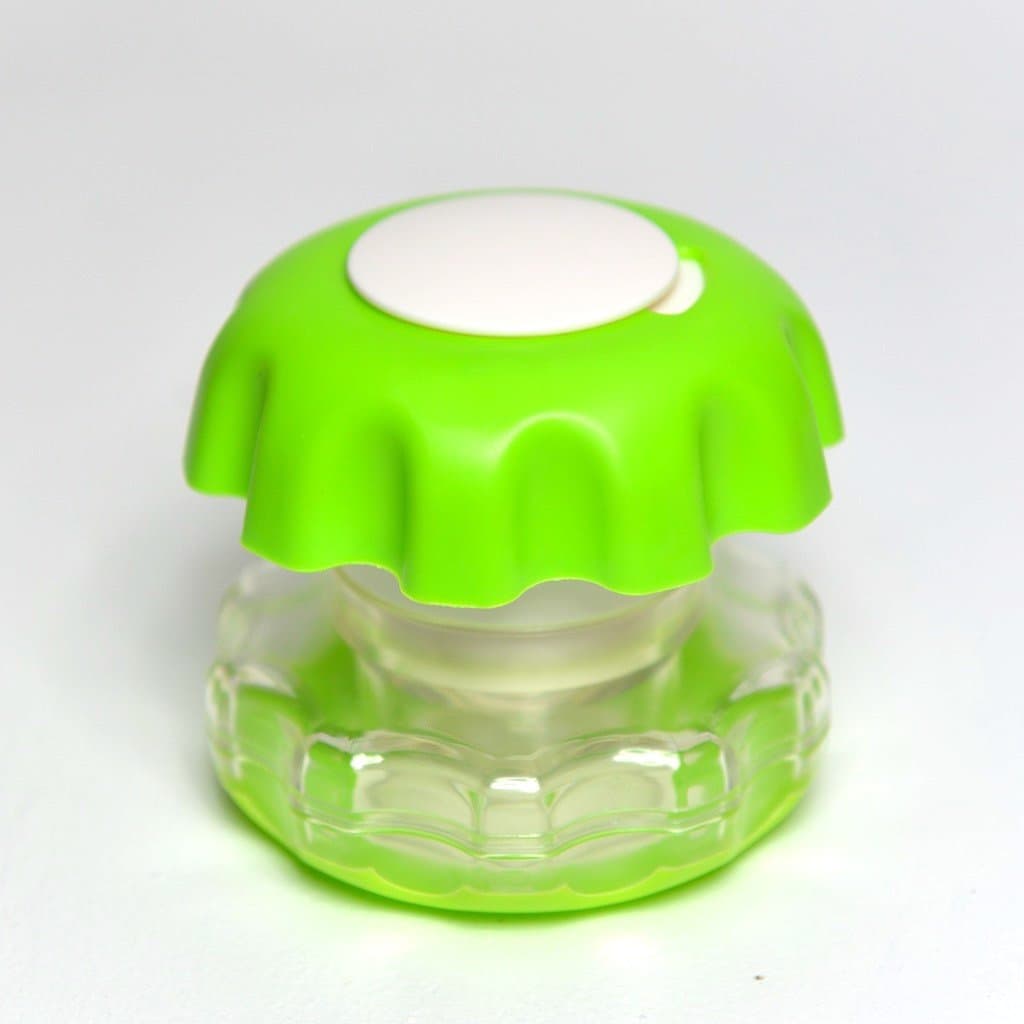 Pill Crusher "XL" with Pillbox Compartment. Colour: Green