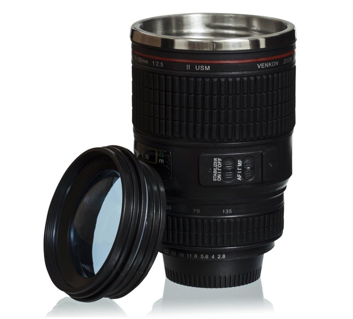 Coffee Mug with Lens Lid - Black "Digital Camera" Design 0.35l - Gadget Travel Mug for On the Go - Grinscard