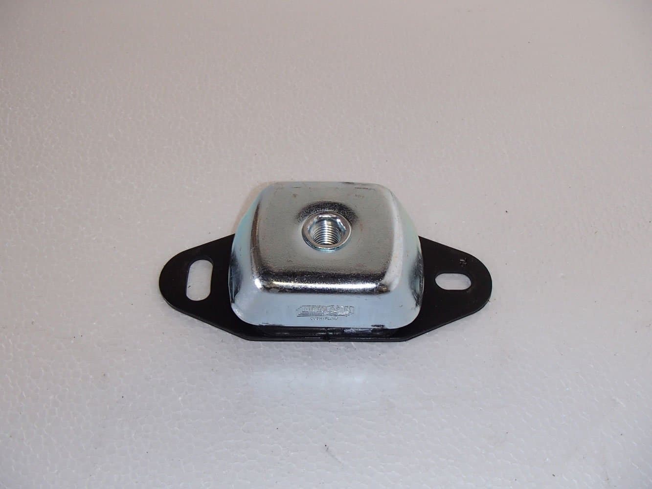 Cushyfloat / 5.5" Base Hole Centers / 106 lbs to 330 lbs per Mount