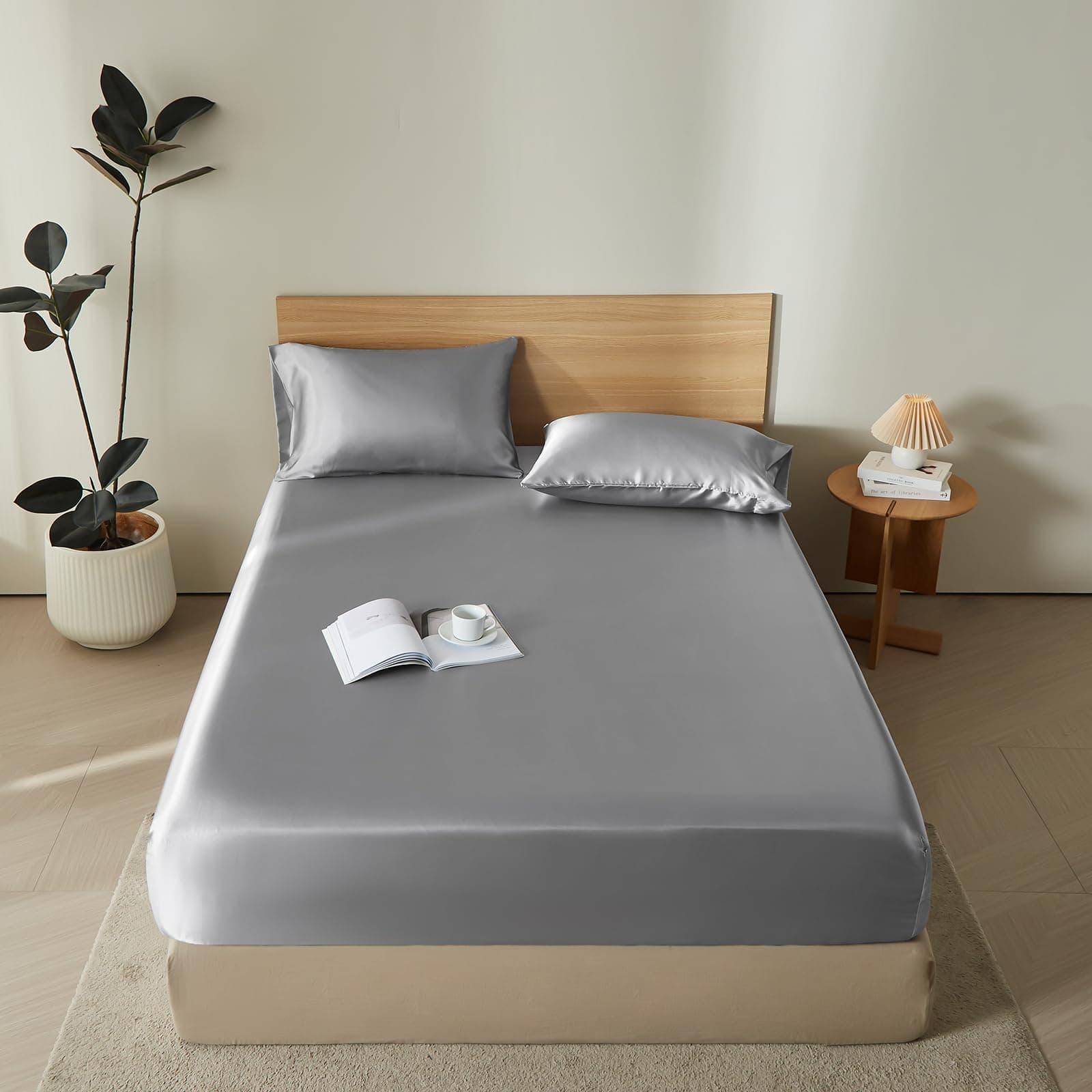 DuShow Fitted Sheet-Deep Pocket Satin Silky Bed Sheet,Breathable Soft and Comfortable-Wrinkle,Fade,Satin and Abrasion Resistant(King,Gray)