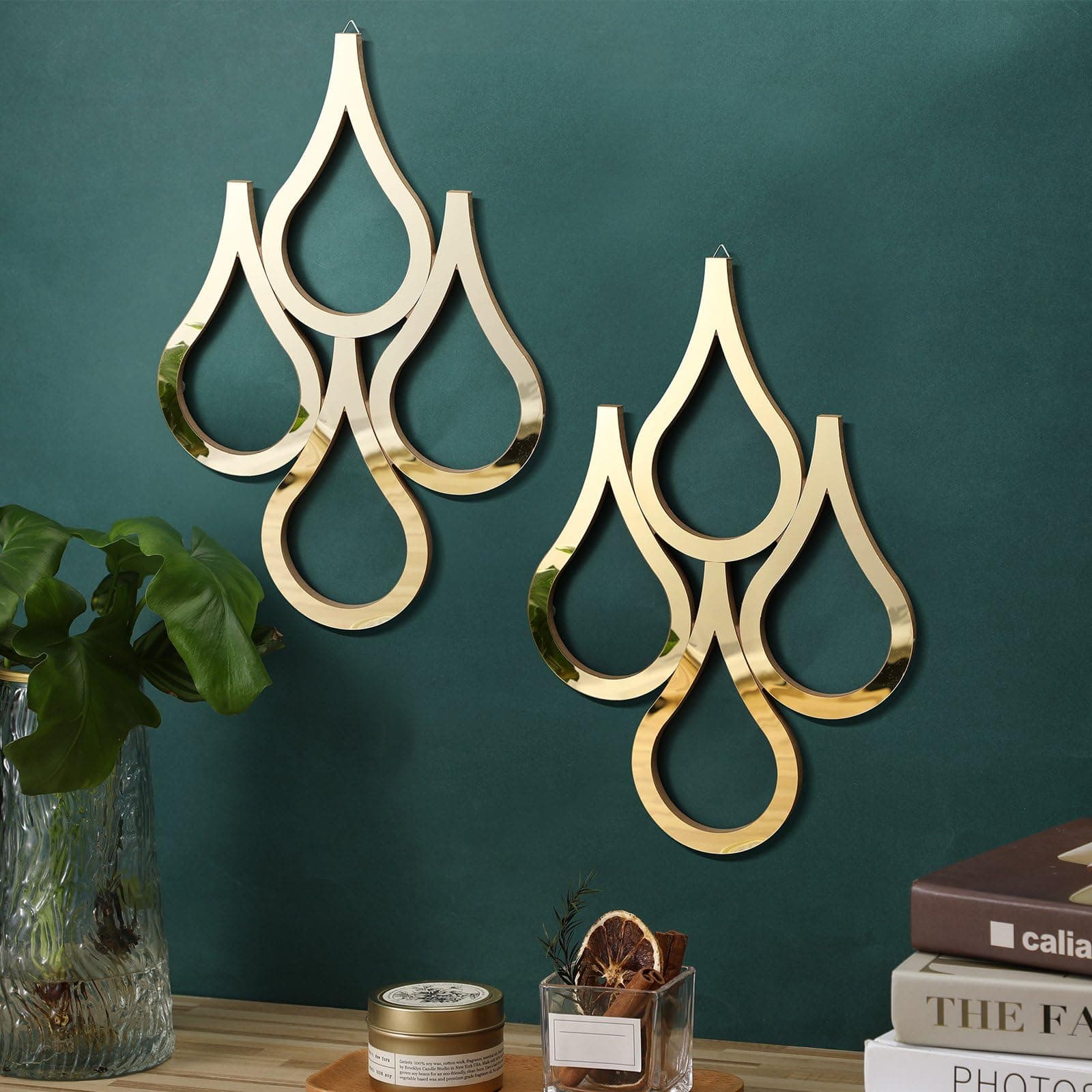 Weysat 2 Pieces Teardrop Wall Mirror Hanging Wall Mounted Decorative Accent Mirror for Home Living Room Bedroom Bathroom, 15.7 x 11 Inch(Gold)