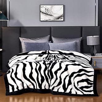 Korean Mink Blanket 55"×75", Silky Soft and Warm - 2 Ply Reversible Raschel Bed Blanket for Single Bed.（150x200cm-2.5kg）.5.5LB