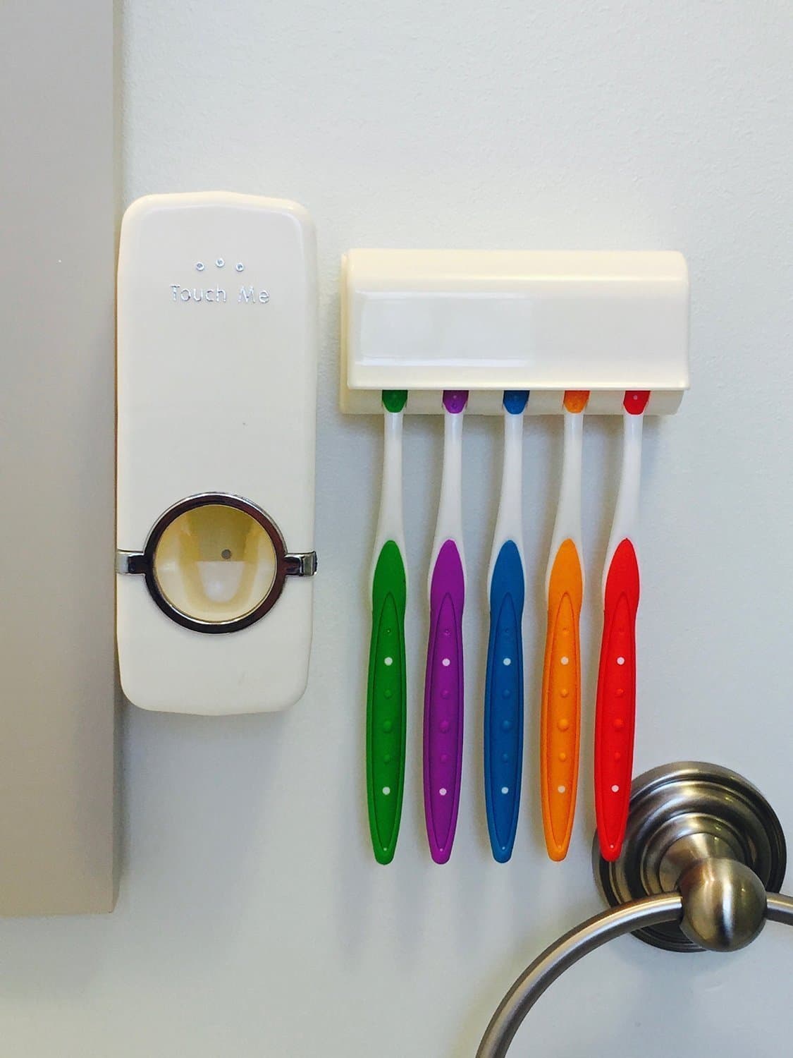 Home Goods for All Automatic Toothpaste Dispenser and Toothbrush Holder for 5 Brushes (White)