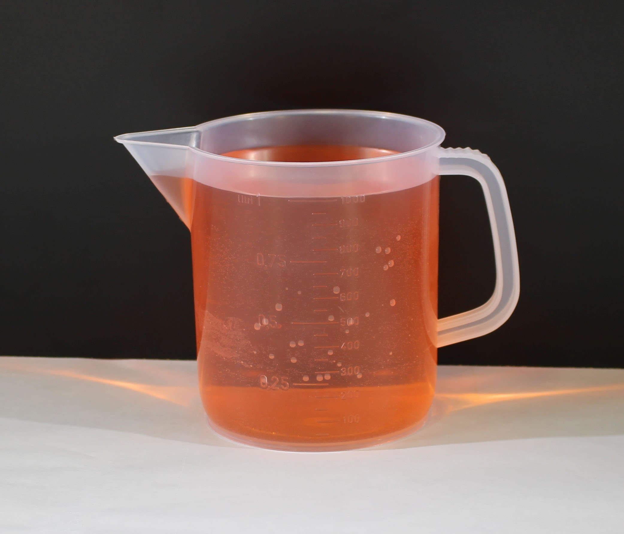 Beaker with Handle, 1000 mL, PP, Molded Graduations