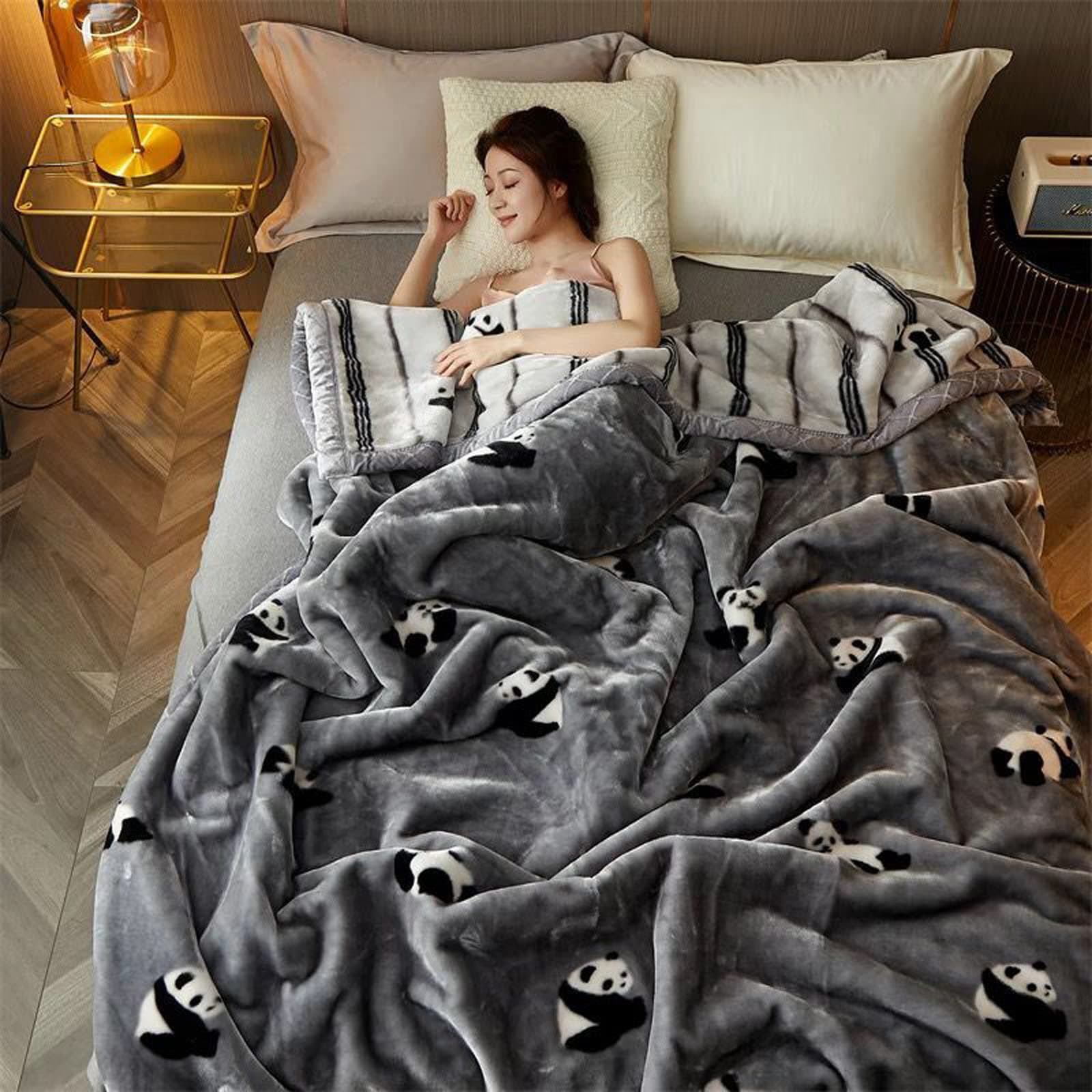 LGYKUMEG Double Layer Winter Thick Blanket For Double Bed Soft Warm Heavy Fluffy Throw Blankets,Panda Dudu,180 * 220Cm