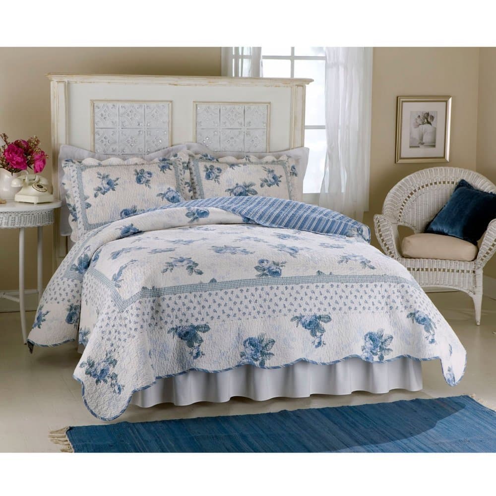 Rose Blossom Blue Full / Queen Quilt