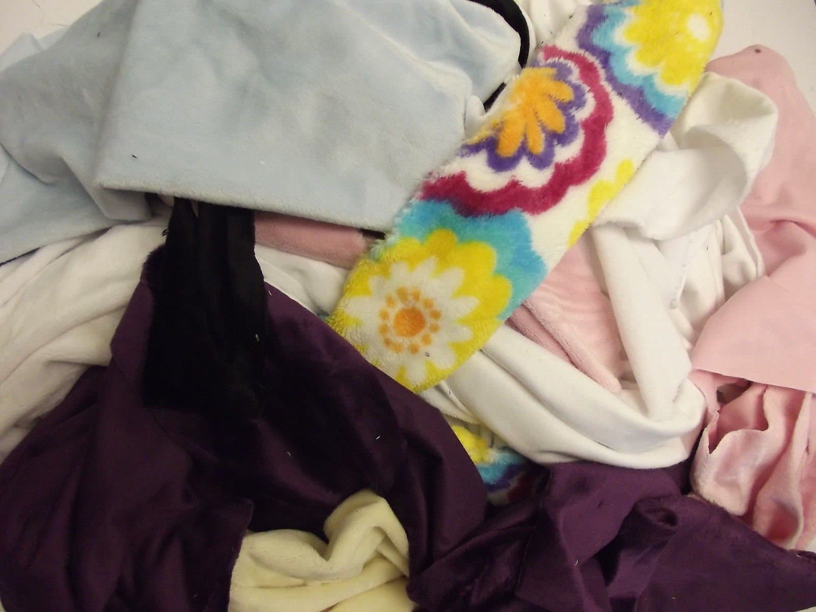 Assorted CUDDLESOFT Fleece Fabric Material Waste Offcuts 1KG