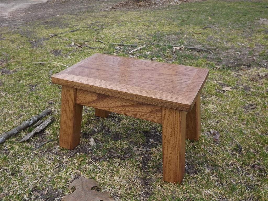 Oak/wood step stool/foot stool/modern/ beveled edge/stained wood riser 8" - 10" high/Walnut/ Gray/Summer oak/Red oak/Natural/ Provincial