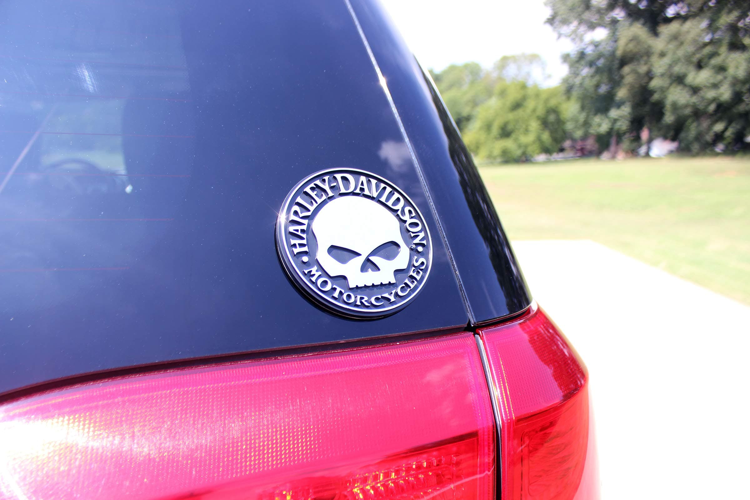 Chroma 009113 Harley Davidson Skull Chrome ABS Decal 1 Pack