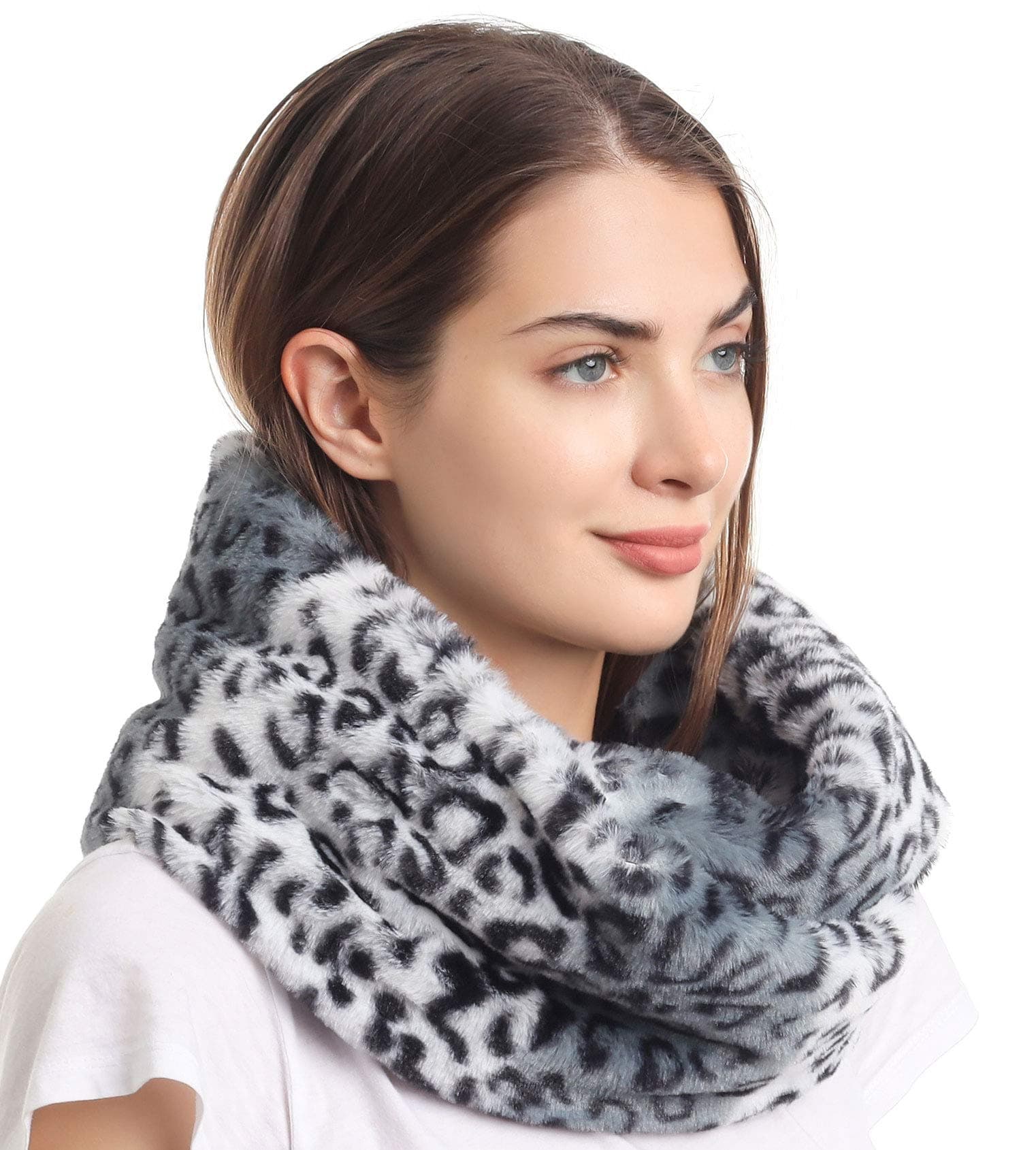 LA CARRIEWomens Leopard Print Infinity Scarf Loop Circle Neck Warmer