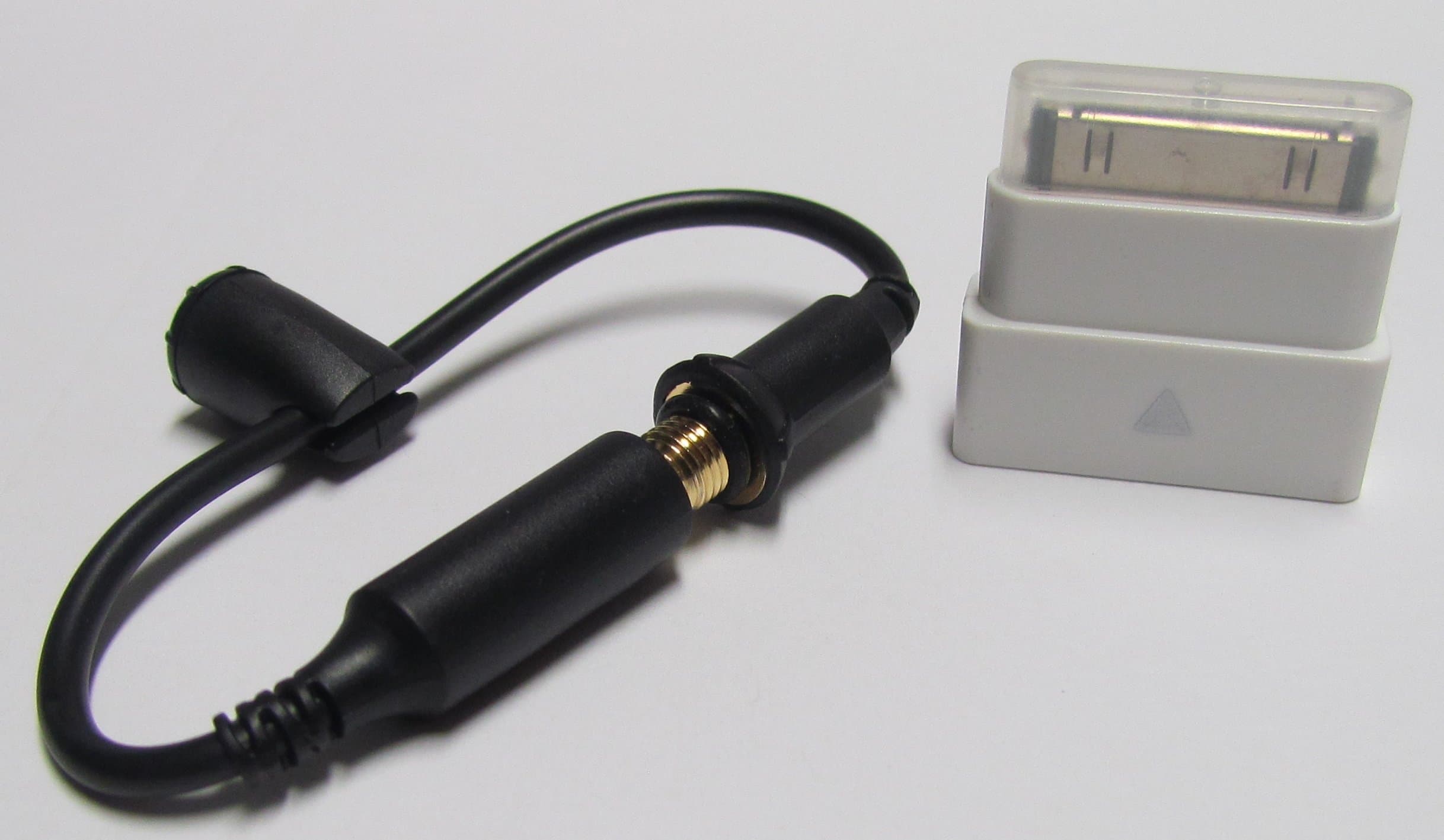 General Headhone Adapter for iPhone 4/4S LifeProof Cases. Includes White Dock Extender!