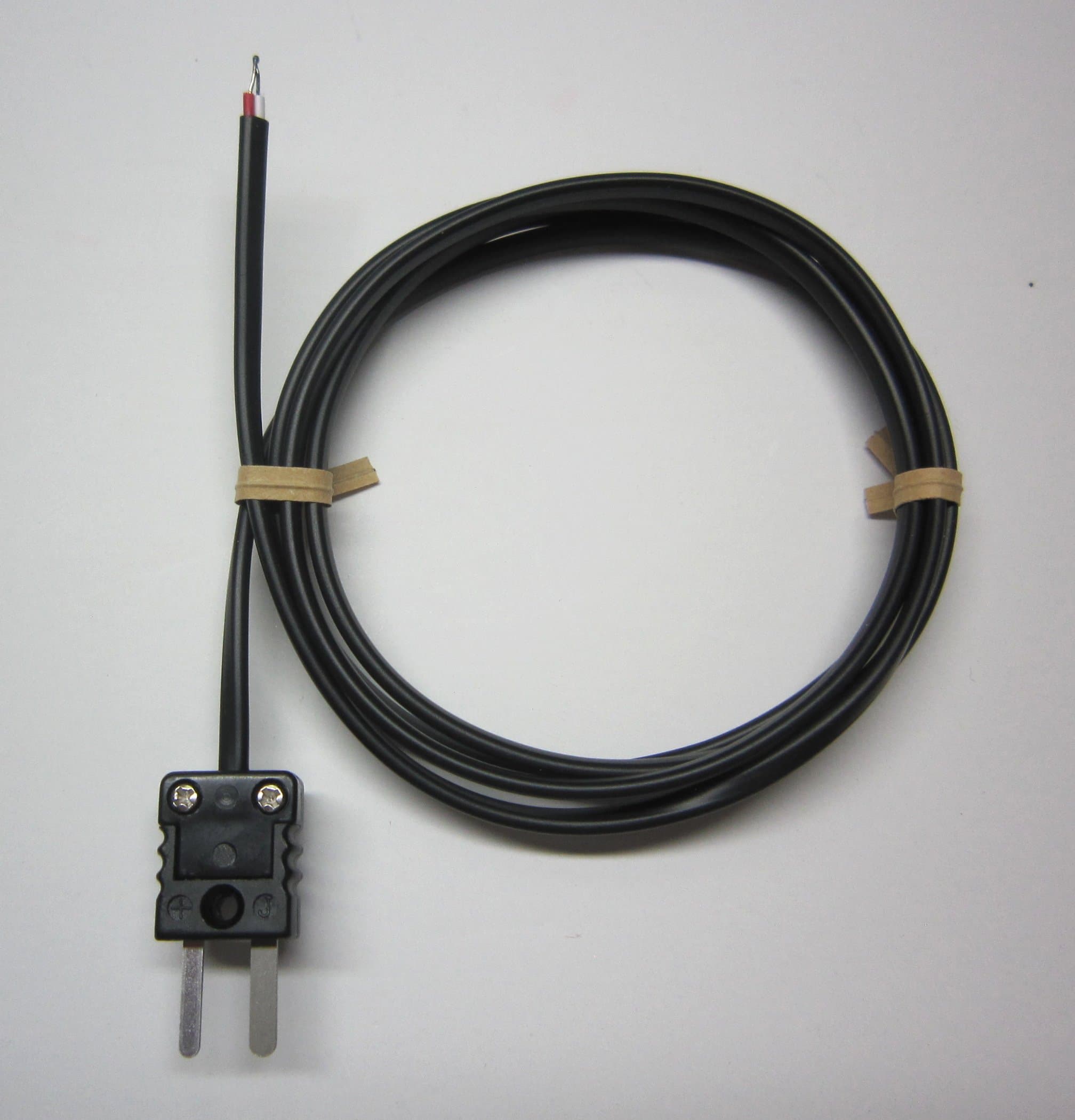 Black J-Type Thermocouple AWG 24 Wire Sensor Probe with PVC Insulation 221 °F or 105 °C - 3 ft