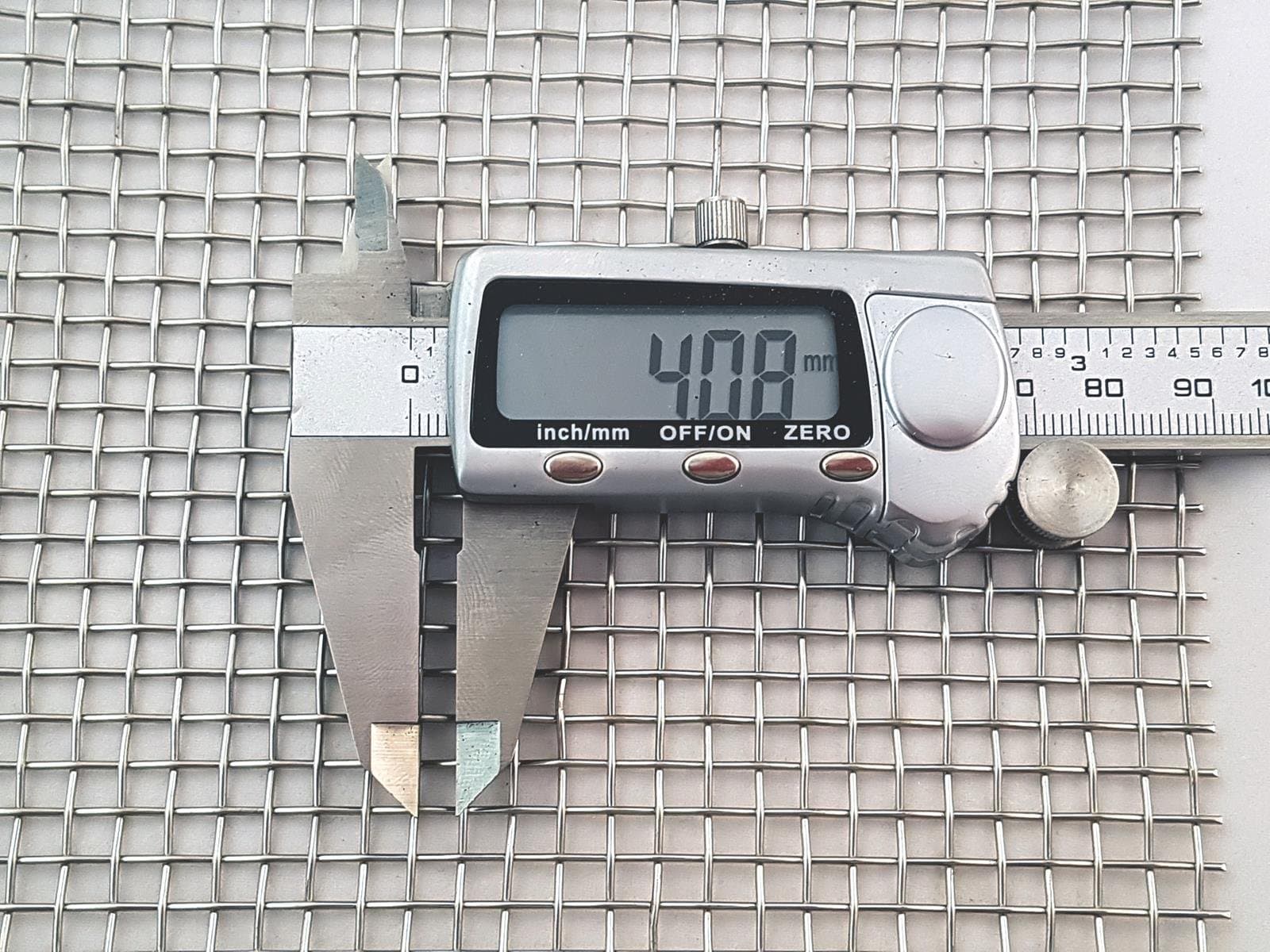 5 Mesh Stainless Steel for Beekeeping Queen Excluder; Size - Sample - by Inoxia