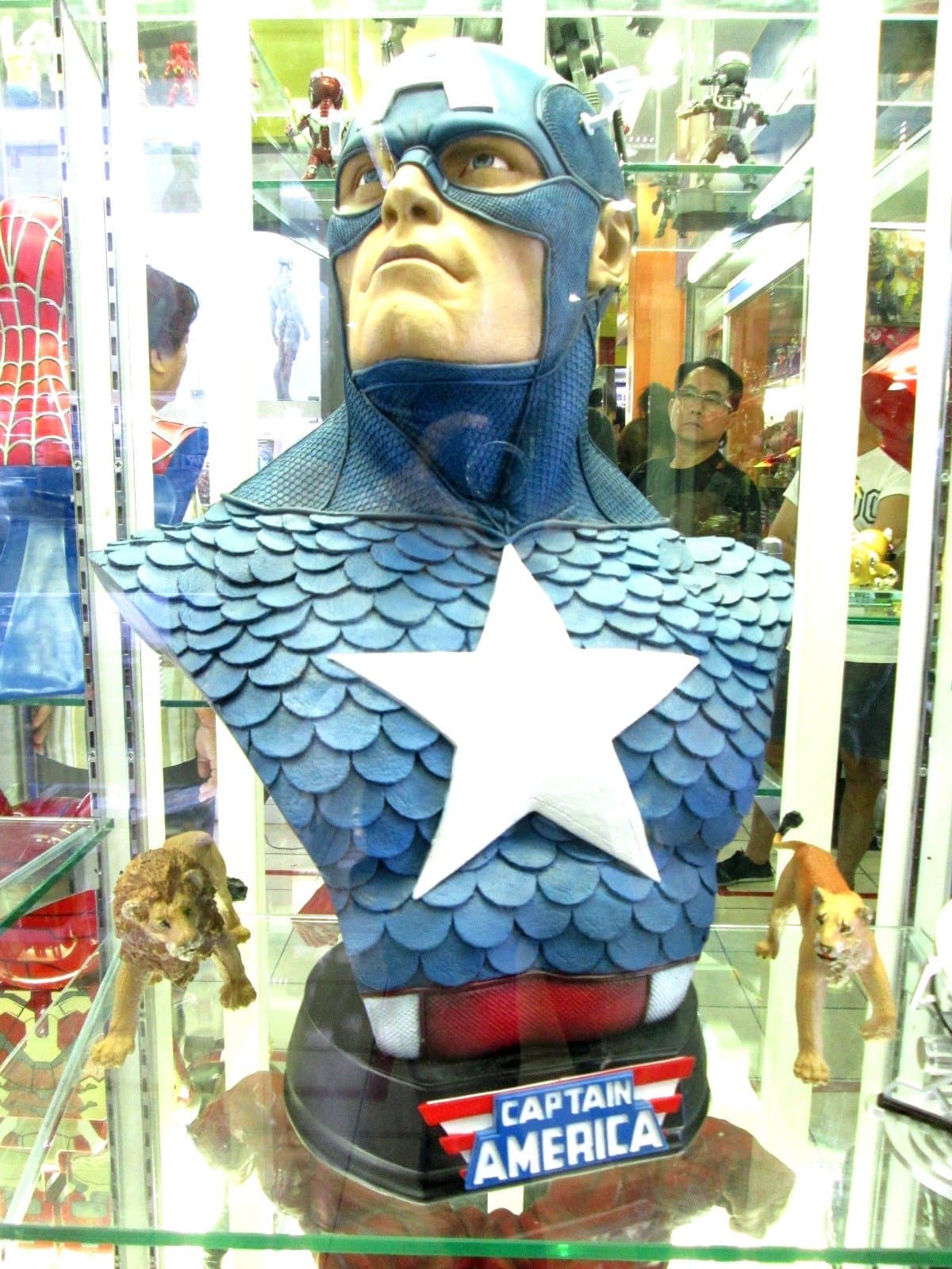 Captian America Bust Replica 1:1 Custom Painted By Goodwill Shop