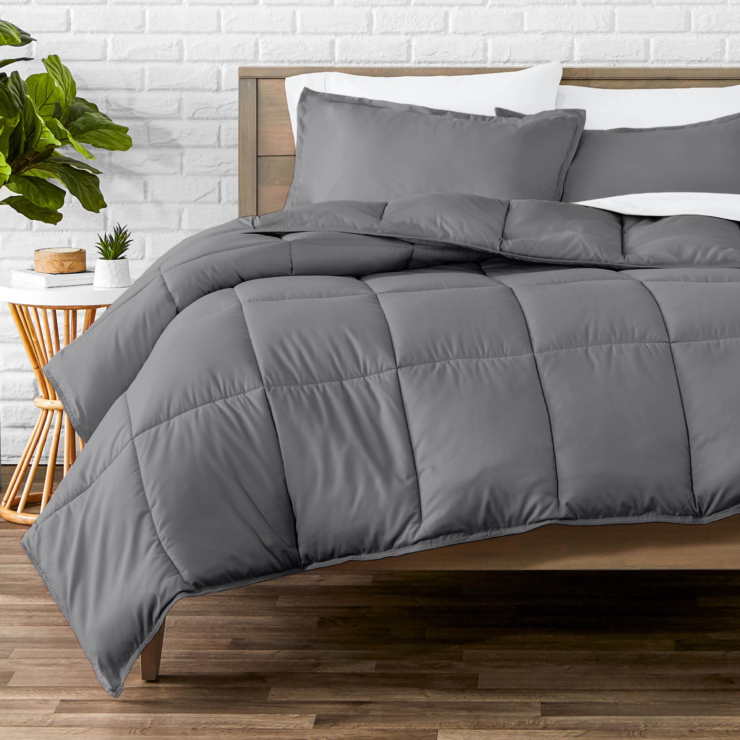 Comforter Set - Queen Size - Ultra-Soft - Goose Down Alternative - Premium 1800 Series - All Season Warmth (Queen, Grey)