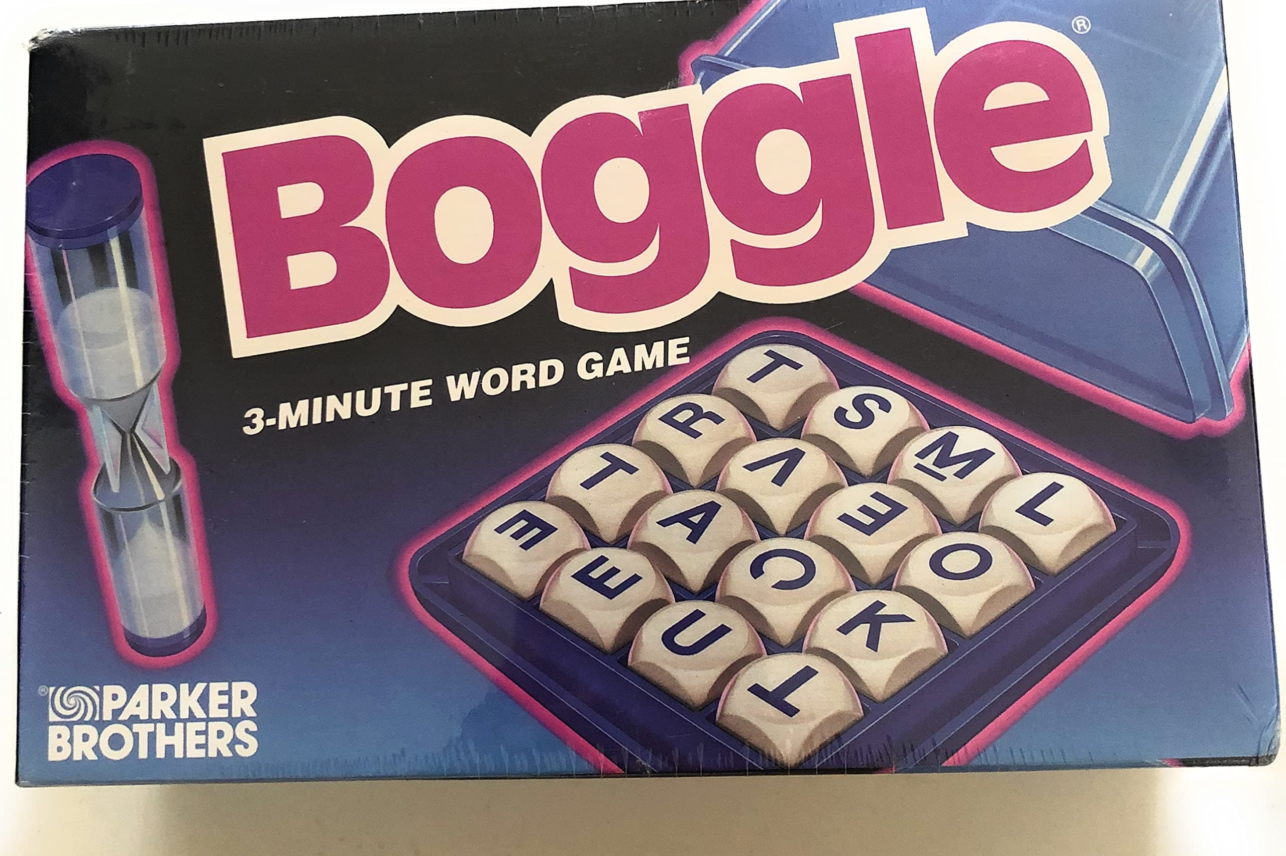 BOGGLE Boggle Board Game 1976 - 2 Players, Ages 6-12
