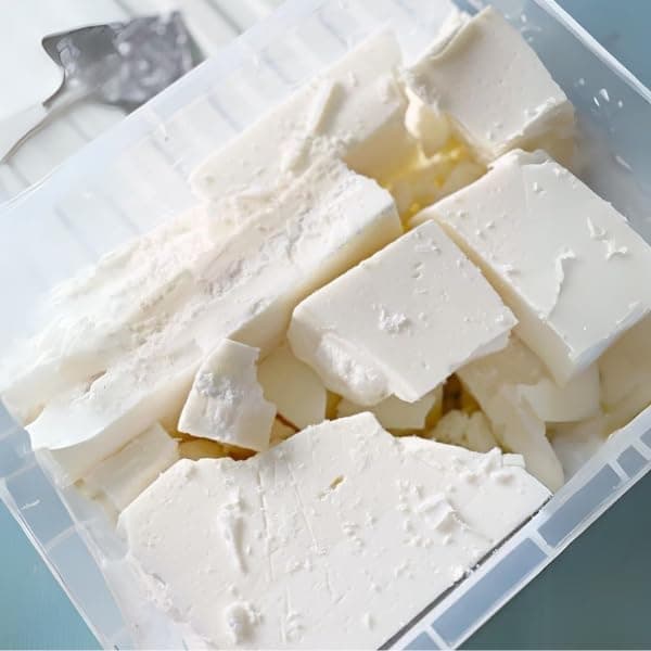 AuraDecor 100% Pure Soy Wax Chunks/Cubes for Candle Making, Natural Wax - ISO Certified 9001 (White, 1Kg)