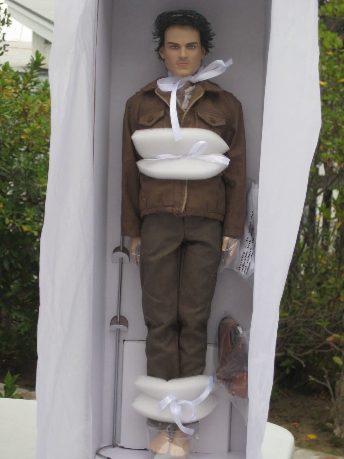 Tonner Dolls Hunger Games Gale Hawthorne