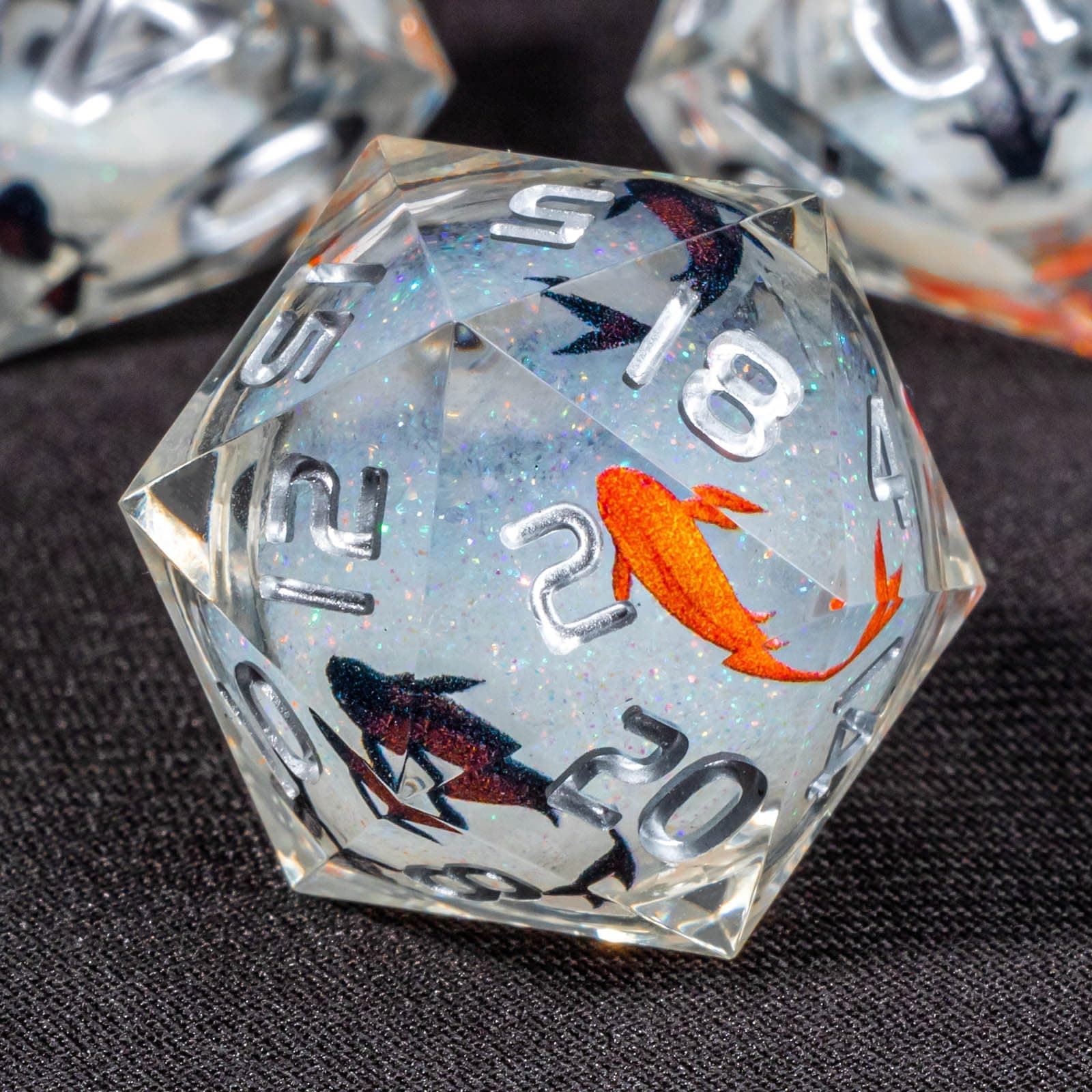 - OUKELANWO Liquid Core Koi Fish DND Dice Set with Box, 7Pcs Sharp Edge Resin Role Playing D&D Dice, Ocean D and D D20 D12 D10 D8 D6 D4 Dice