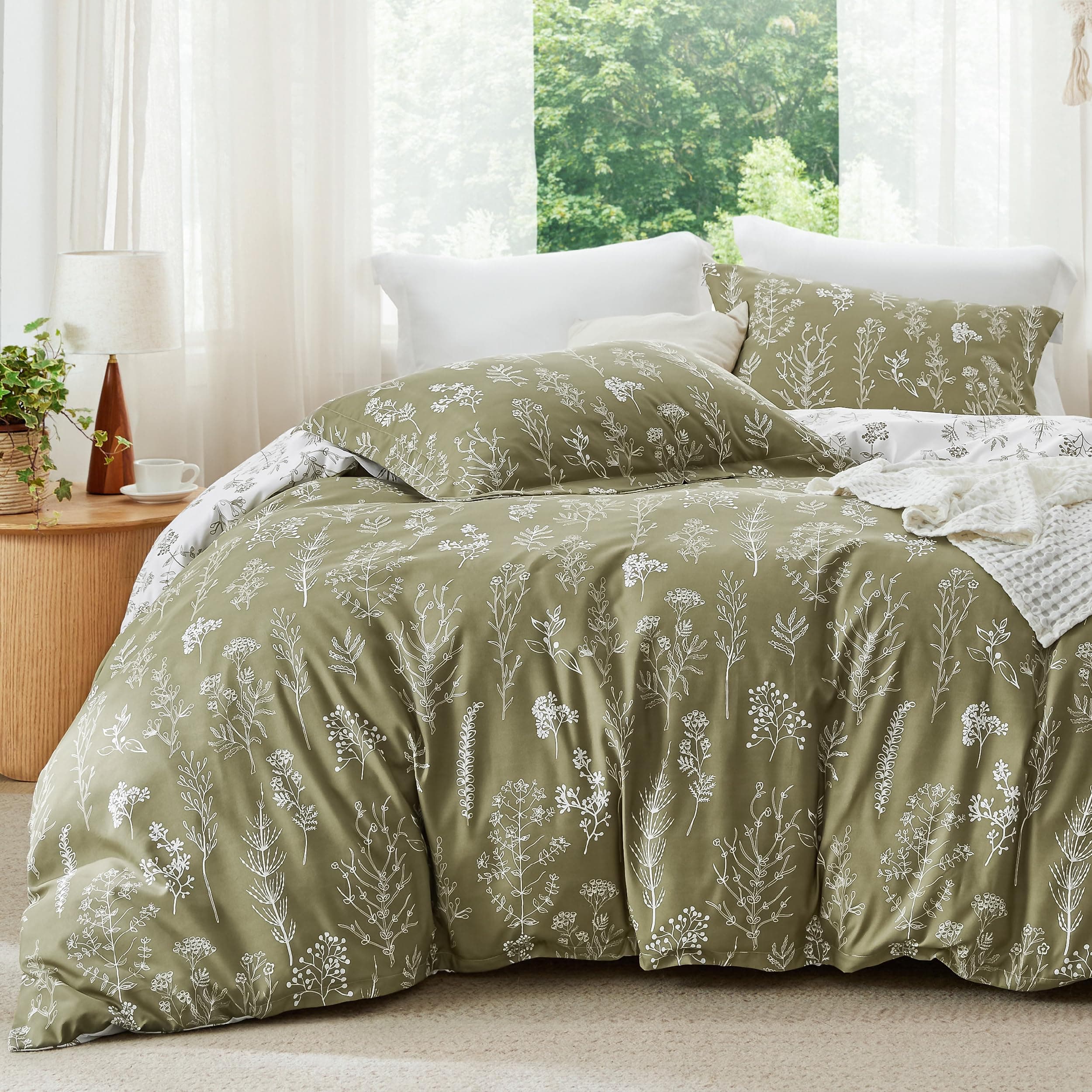 Full Comforter Set - Olive Green Bed Set, 3 Pieces Cute Floral Bedding, 1 Soft Reversible Botanical Flowers Comforter and 2 Pillow Shams